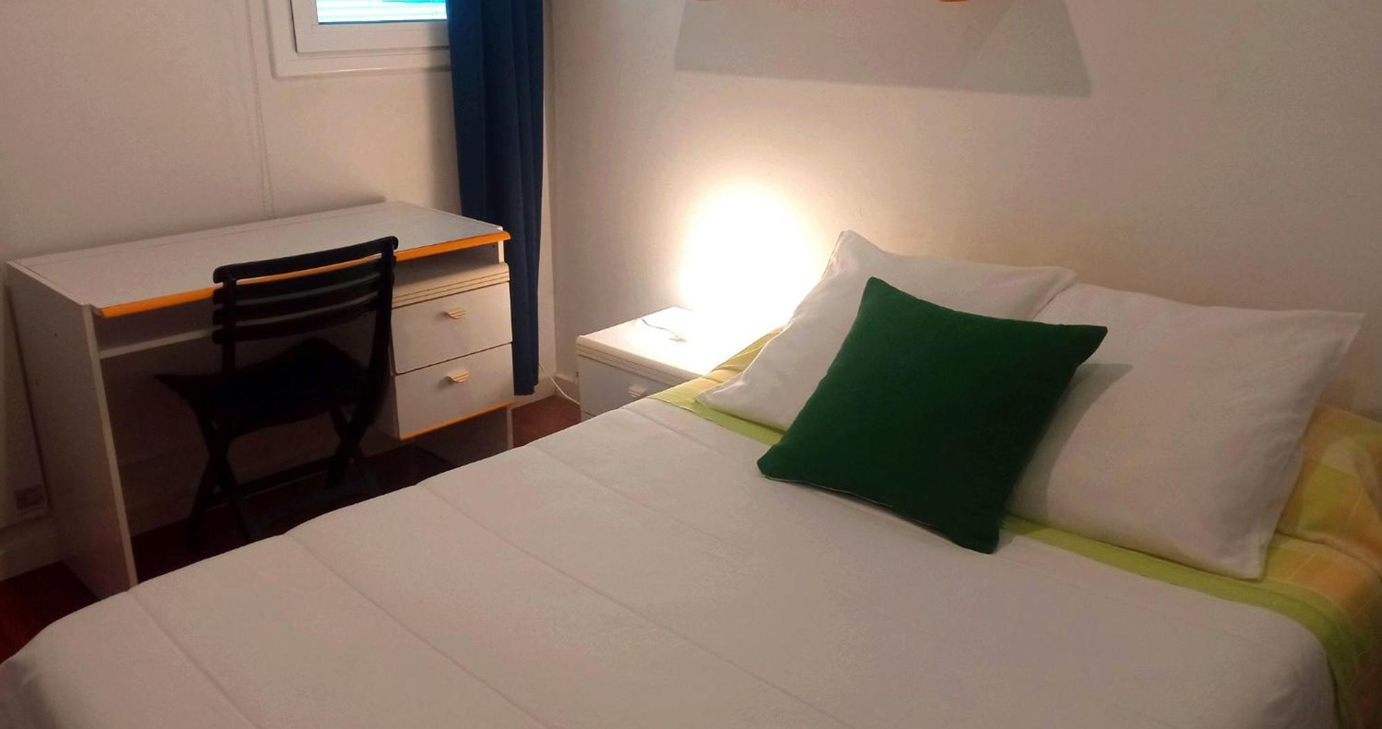 Habitaciones Centricas En Tárrega Cameră foto